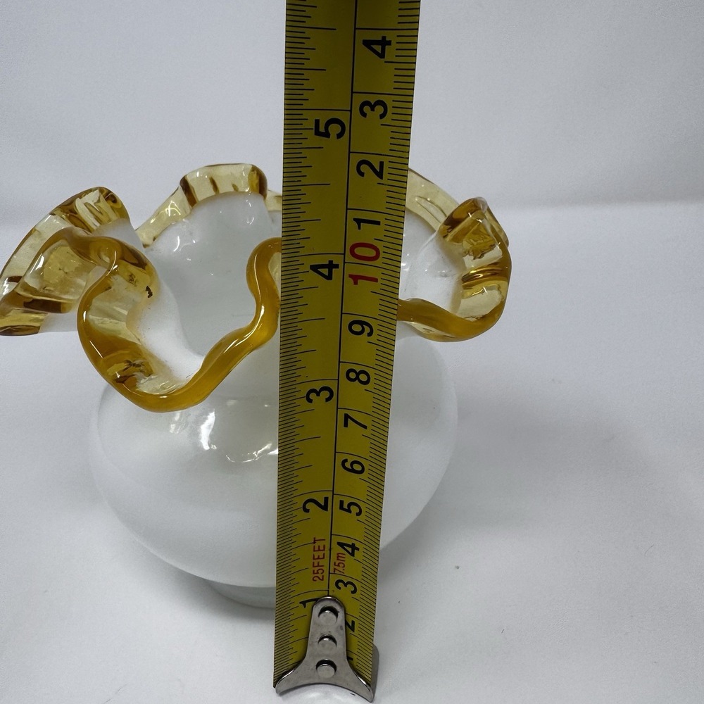 Fenton Gold Crest Glass Vase with Amber Ruffled Rim, 5 in Tall  Vintage - Picture 3 of 11